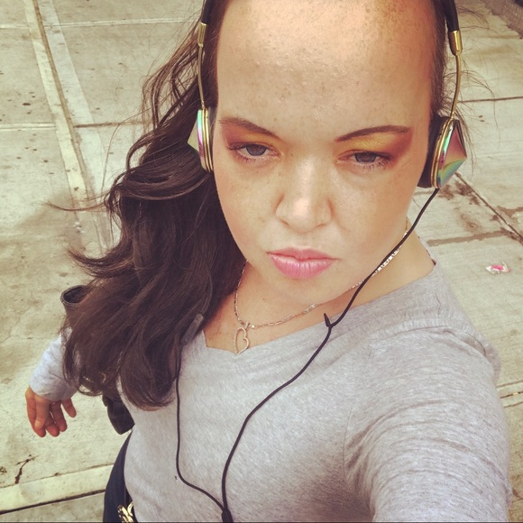 Meet your Posher, Christine - Picture 15 of 17